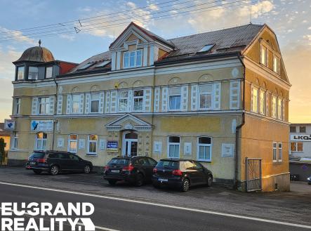 Prodej nájemního domu, 700 m² obrázek