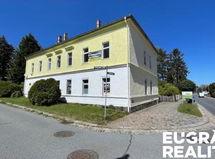 Prodej nájemního domu, 300 m²