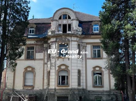 d38515b2-3433-484d-91c7-a896c2337992