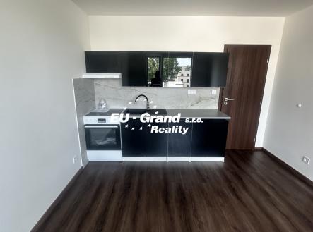 Pronájem bytu, 3+kk, 68 m²