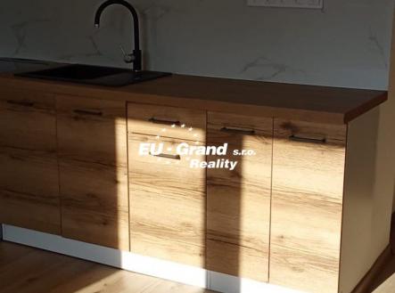 Pronájem bytu, 1+1, 41 m²