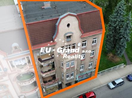 Prodej nájemního domu, 860 m²