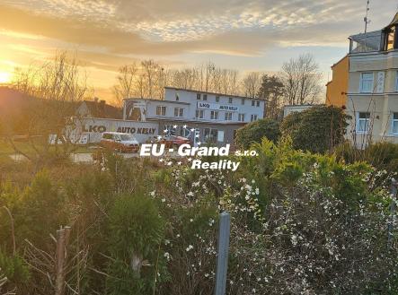 Prodej nájemního domu, 2 100 m²