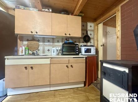 Prodej pozemku pro bydlení, 2 068 m²