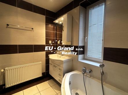 Pronájem bytu, 3+1, 100 m²