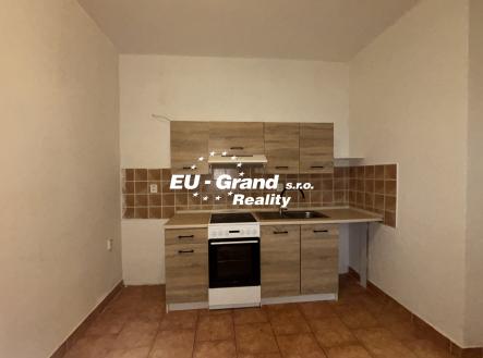 Pronájem bytu, 3+1, 100 m²