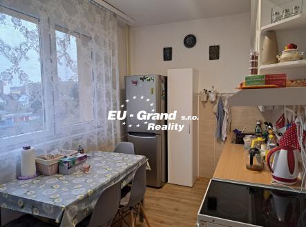 Pronájem bytu, 3+1, 70 m²