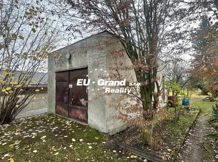 Prodej pozemku pro bydlení, 1 106 m²