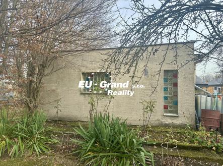 Prodej pozemku pro bydlení, 1 106 m²