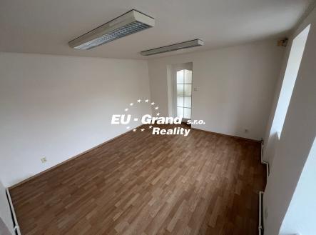 Pronájem bytu, 2+kk, 68 m²