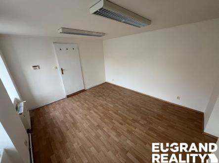 Pronájem bytu, 2+kk, 68 m²