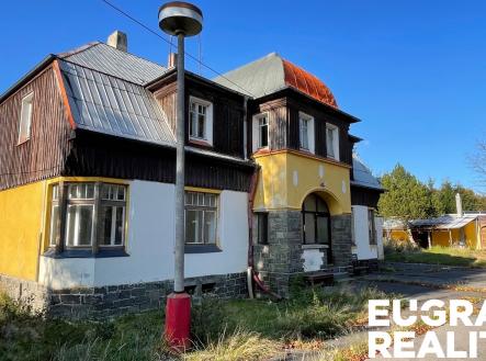 Prodej hotel, 1 500 m²