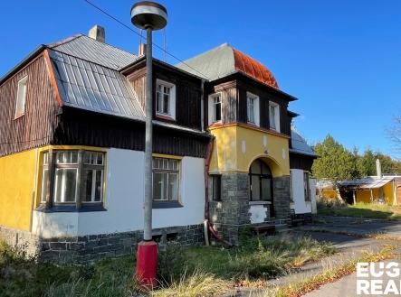 Prodej hotel, 1 500 m²