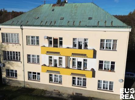 Prodej nájemního domu, 1 165 m²