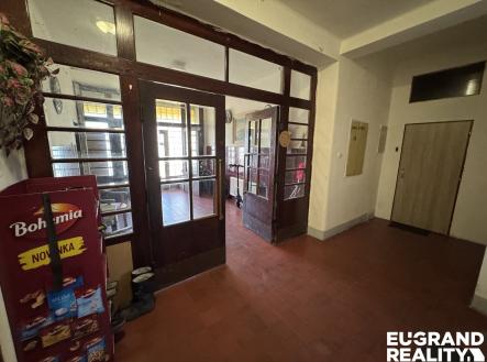 Prodej nájemního domu, 1 165 m²