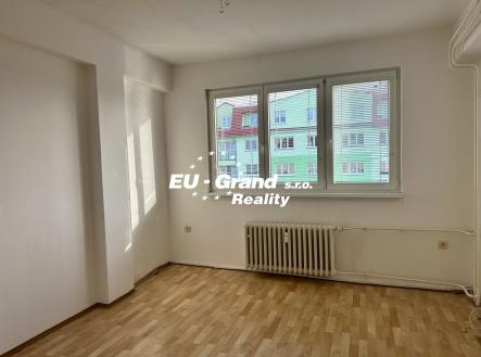 Pronájem bytu, 2+1, 61 m²