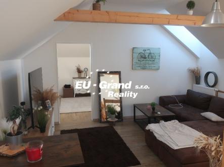 Pronájem bytu, 2+kk, 60 m²