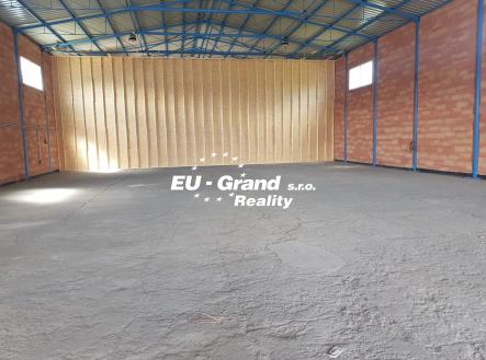 Pronájem komerčního objektu, sklad, 440 m²