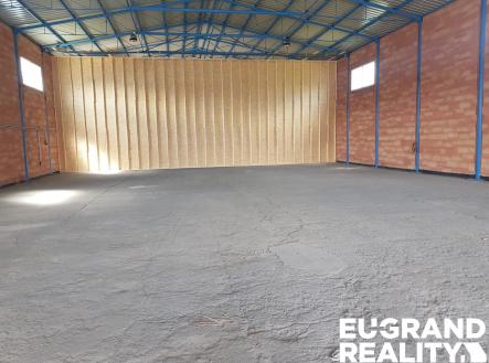 Pronájem komerčního objektu, sklad, 440 m²