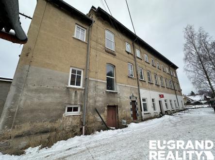 Prodej obchodní prostor, 900 m²