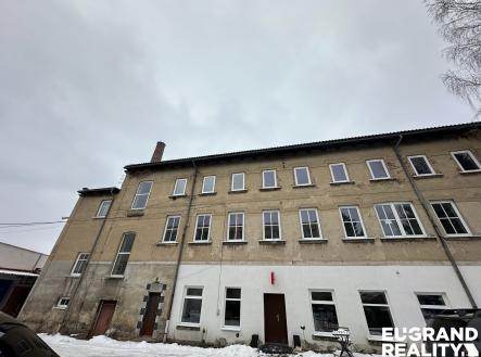 Prodej obchodní prostory, 900 m²