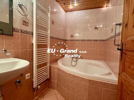 WhatsApp Image 2026-02-04 at 19.52.07 (6)