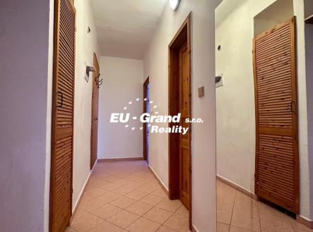 WhatsApp Image 2026-02-04 at 19.52.07 (16)