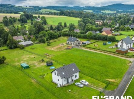 Prodej pozemku pro bydlení, 2 004 m²