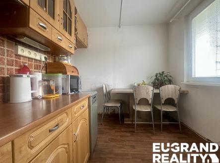 Prodej bytu, 3+1, 70 m²