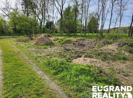 Prodej pozemku pro bydlení, 4 738 m²