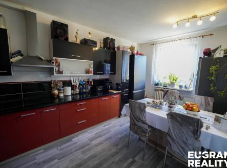 Prodej bytu, 4+1, 100 m²