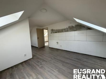 Pronájem bytu, 2+kk, 51 m²