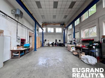 Prodej komerčního objektu, výroba, 490 m²