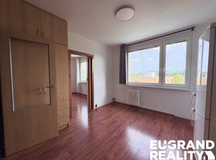 Pronájem bytu, 1+1, 37 m²