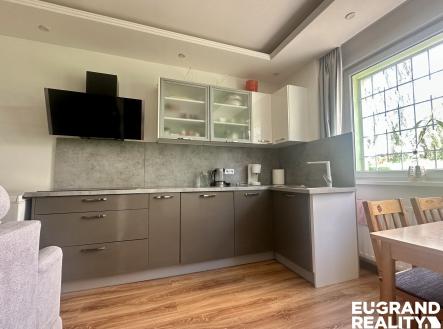 Prodej bytu, 3+1, 70 m²