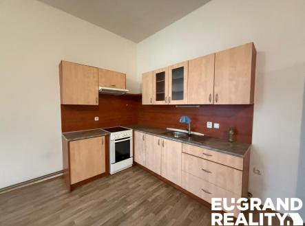Pronájem bytu, 2+kk, 81 m²