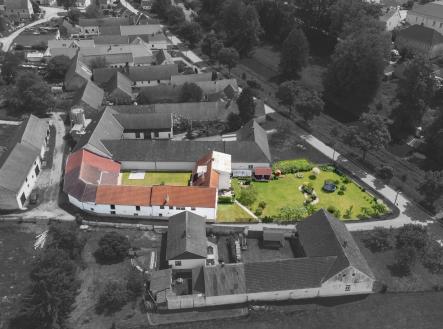 Prodej - penzion, 365 m²