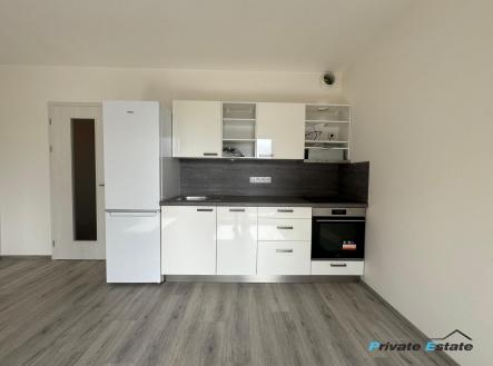 Pronájem bytu, 1+kk, 36 m²