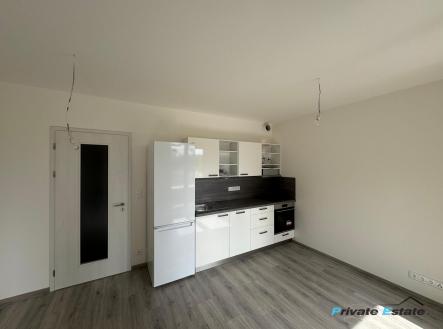 Pronájem bytu, 1+kk, 36 m²