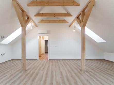 Prodej bytu, 2+kk, 65 m²