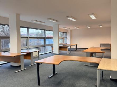 Pronájem kanceláře, 97 m²