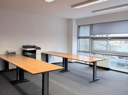 Pronájem kanceláře, 38 m²