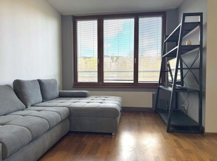 Pronájem bytu, 1+kk, 36 m²