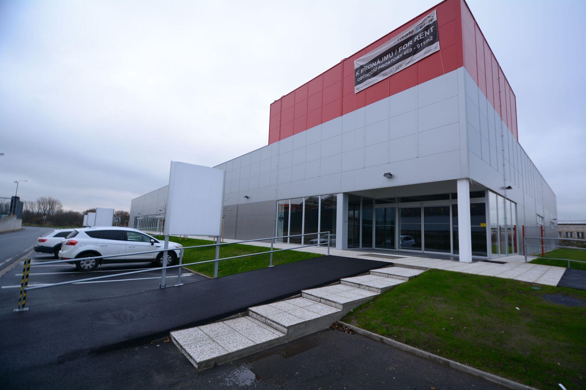 Pronájem komerčních prostor 698m2 - Želetická, Litoměřice