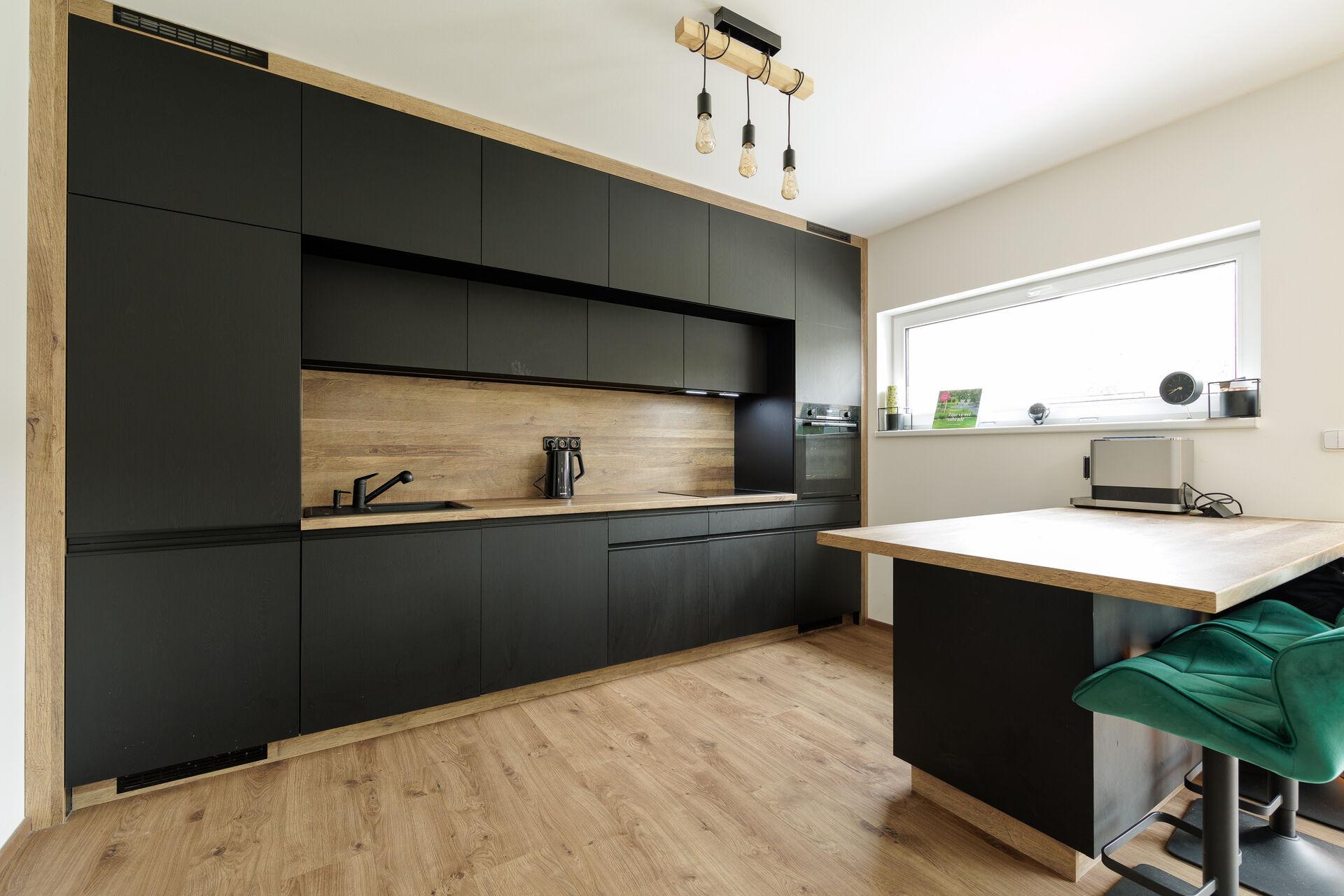 Pronájem rodinného domu 4+kk se zahradou 329 m2, Říčany