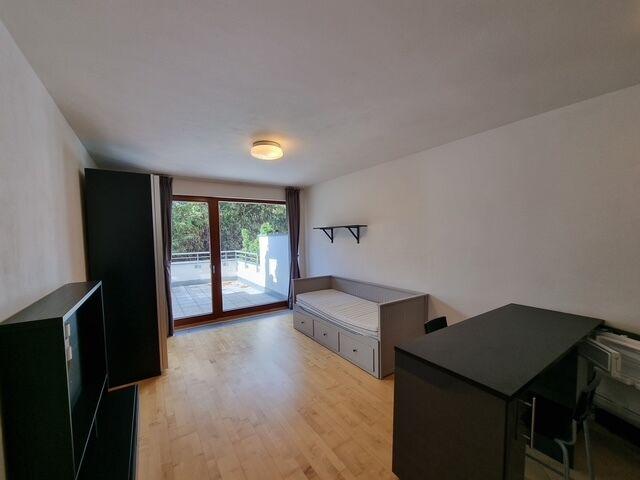 Pronájem 1+kk (33,5m2) s terasou 19m2 a sklepem, Bělohorská, Praha 6