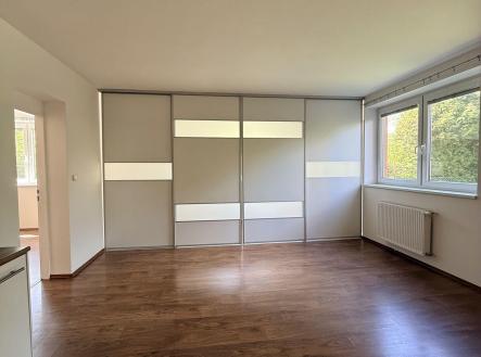 Pronájem bytu, 3+kk, 67 m²