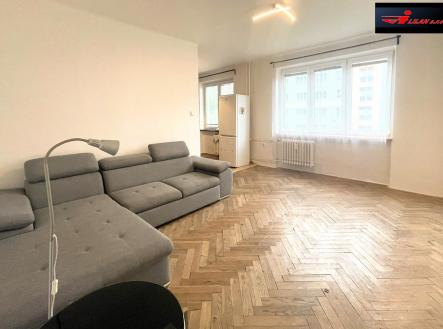 Pronájem bytu, 1+1, 40 m²