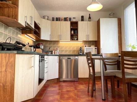 Prodej bytu, 3+1, 77 m²