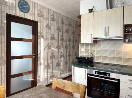 Prodej bytu, 3+1, 77 m²